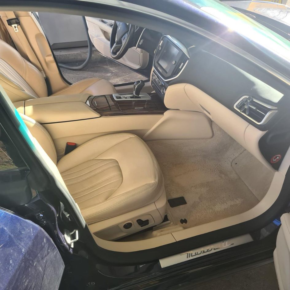 Vozačevo sjedište – bež koža